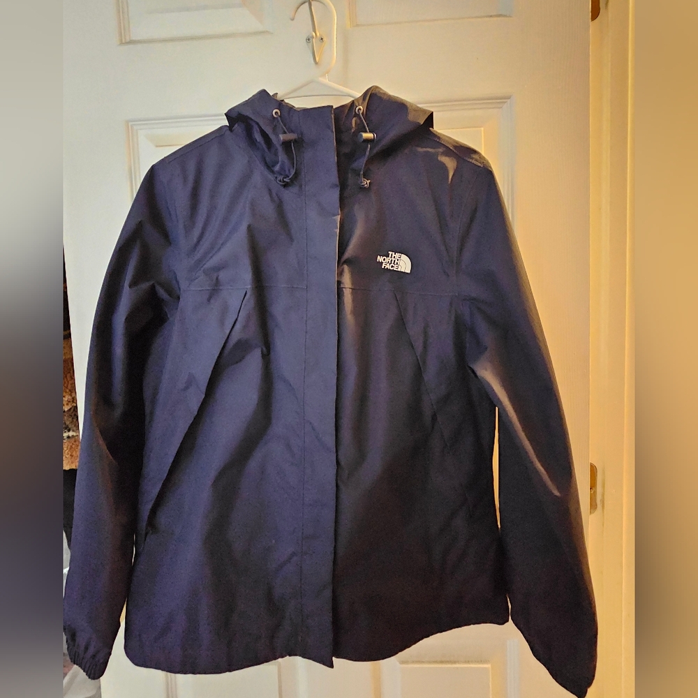 The North Face Navy Rain Jacket Dryvent - M